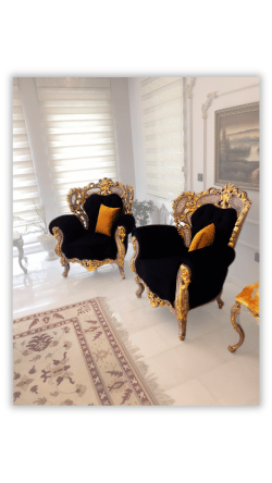 atolyelerden gelenler siyah kapitone gold detayli ahsap luks berjer takimi png